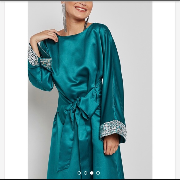 Evening gown - Picture 3 of 4